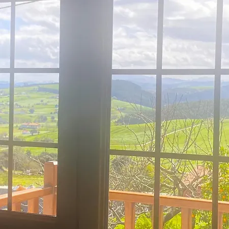 Casuca El Trisquel - 18002 別荘